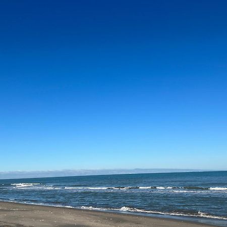 Baywatch Bed & Breakfast Margherita Di Savoia Exterior photo