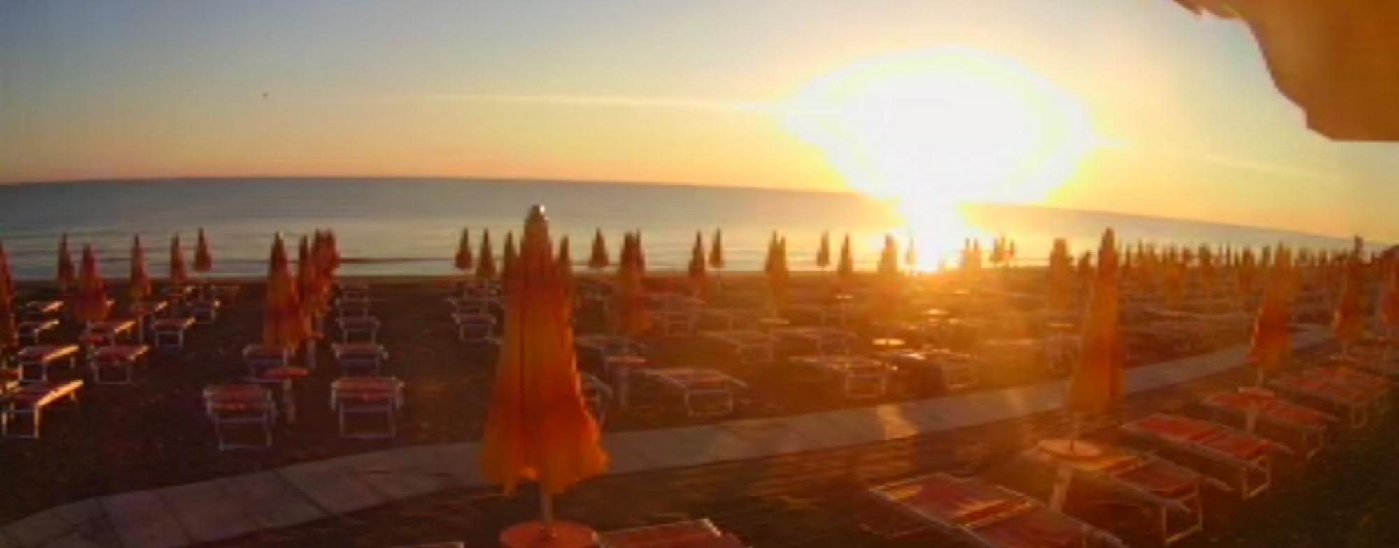 Baywatch Bed & Breakfast Margherita Di Savoia Exterior photo